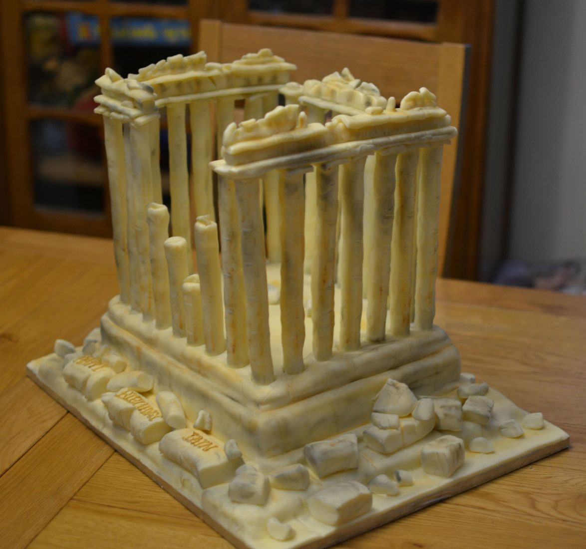 Parthenon cake