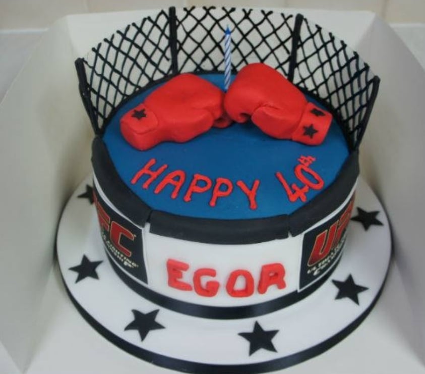 Cage fighter UFC cake