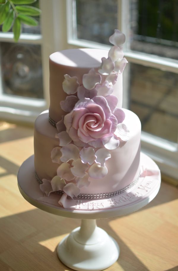 Pink cake with roses