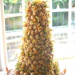 Croquembouche with nougatine base