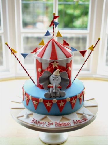 Circus cake with Dumbo