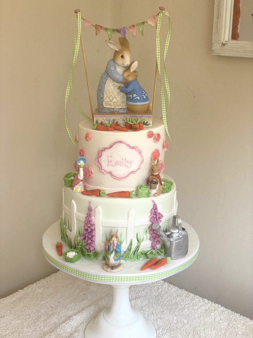 Peter Rabbit cake Emily