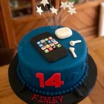 Phone Air pod birthday cake